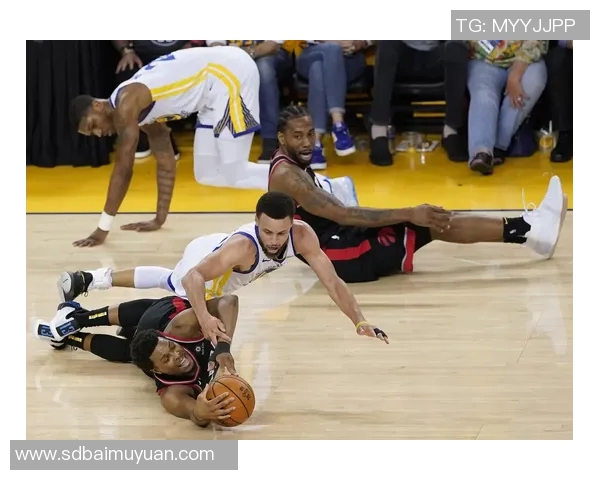 2020年NBA勇士与猛龙精彩对决回顾三月六日的激烈比赛瞬间 2020年NBA勇士与猛龙精彩对决回顾三月六日的激烈比赛瞬间