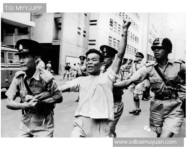 3月10日皇家警察与柔佛的精彩对决即将上演球迷热情高涨期待胜利 3月10日皇家警察与柔佛的精彩对决即将上演球迷热情高涨期待胜利