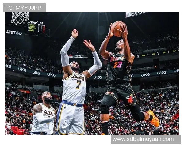 湖人对阵热火G4精彩转播回顾与赛后分析全景呈现 湖人对阵热火G4精彩转播回顾与赛后分析全景呈现